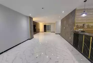 Apartments For rent - 3 rooms - floor 6