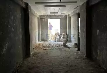 Apartments For sale - 2 rooms - floor 5