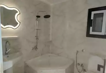 Apartments For sale - 3 rooms - floor 1