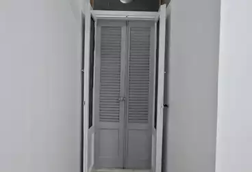 Apartments For sale - 2 rooms - floor 1