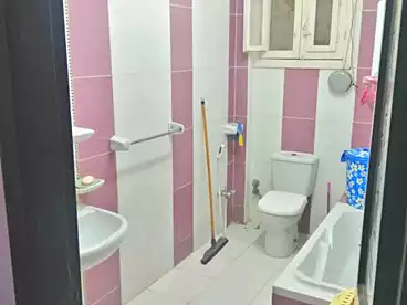 عقارات للبيع - 3 غرف - بالدور 2