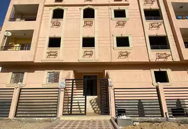 Apartments For sale - 3 rooms - floor 1