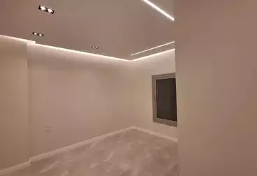 undefined undefined - 2 rooms - floor 3