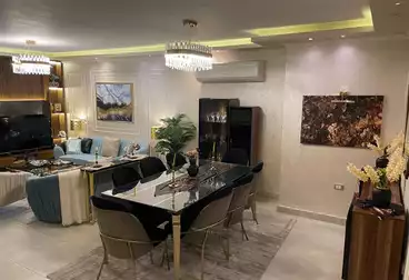 شقق للبيع - 3 غرف - بالدور 1