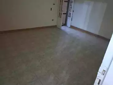 شقق للبيع - 3 غرف - بالدور 5