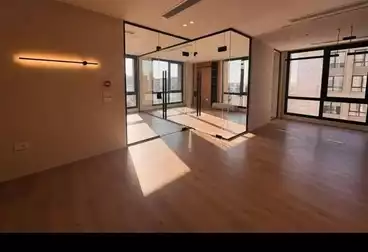 Administrative For rent - 3 rooms - floor 1