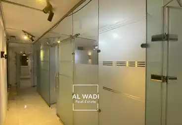 Administrative For rent - 7 rooms - floor 2