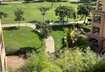 Apartments For sale - 3 rooms - floor 5