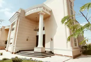 فلل للإيجار - 5 غرف