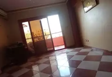 Apartments For rent - 3 rooms - floor 5