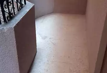 Apartments For sale - 3 rooms - floor 1