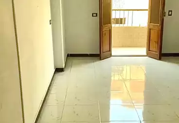 شقق للبيع - 3 غرف - بالدور 8