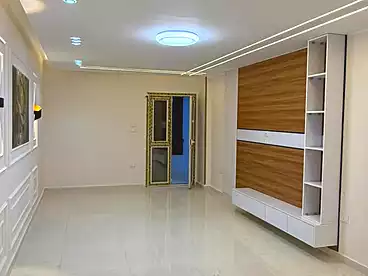 شقق للبيع - 3 غرف - بالدور 10