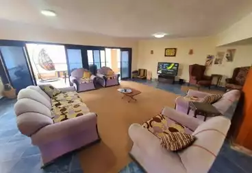 Furnished Apartment For rent - 3 rooms - floor 4