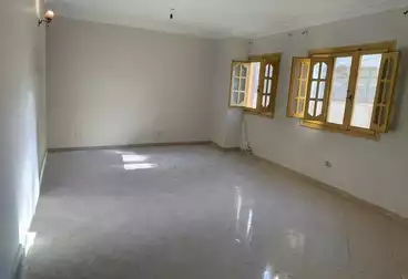 Apartments For rent - 3 rooms - floor 5