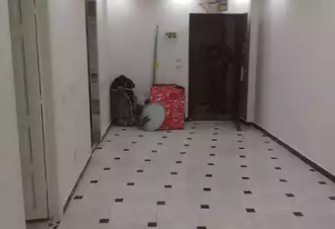 شقق للبيع - 2 غرف - بالدور 4