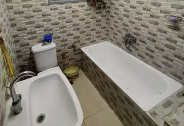 شقق للبيع - 3 غرف - بالدور 1