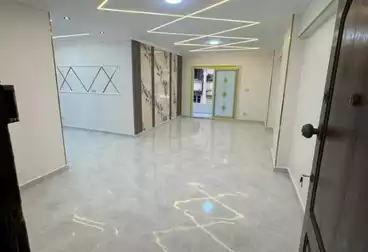 Apartments For sale - 3 rooms - floor 2