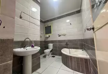 Apartments For sale - 3 rooms - floor 5