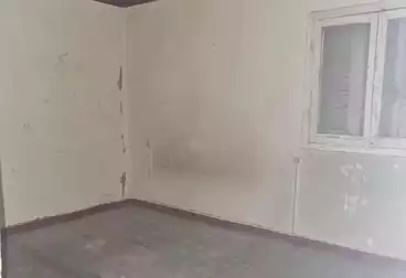 Apartments For sale - 2 rooms - floor 5