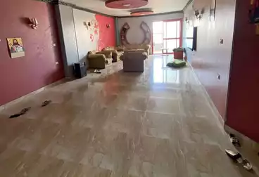 Apartments For sale - 3 rooms - floor 0