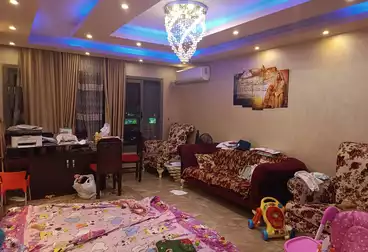 Apartments For sale - 2 rooms - floor 8