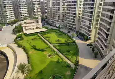 Apartments For sale - 2 rooms - floor 10