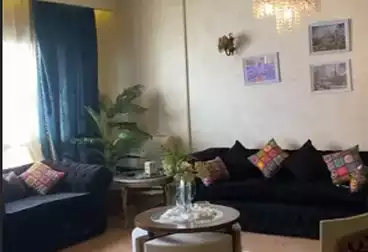 Apartments For sale - 2 rooms - floor 5