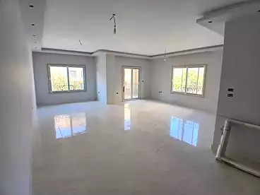 Apartments For rent - 4 rooms - floor 1
