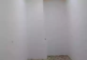 تجاري للإيجار - بالدور 0