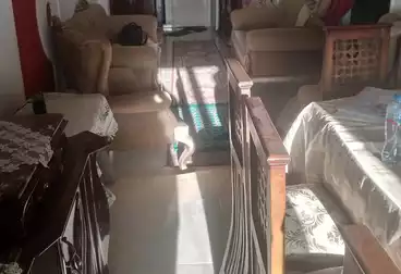 Apartments For sale - 3 rooms - floor 8