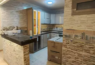 شقق للإيجار - 3 غرف - بالدور 4