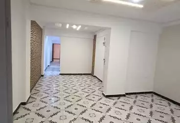 undefined undefined - 2 rooms - floor 1