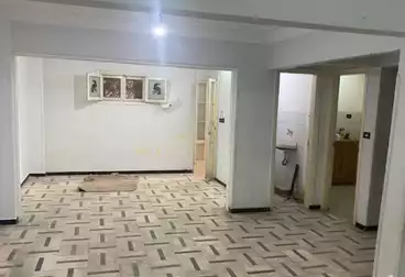 Apartments For sale - 2 rooms - floor 5