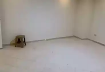 شقق للإيجار - 3 غرف - بالدور 0