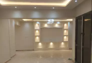 شقق للإيجار - 3 غرف - بالدور 4