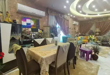 فلل للبيع - 4 غرف