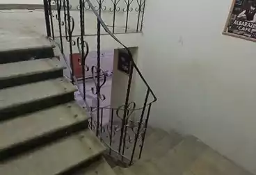 Shops For sale - floor 1