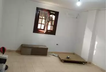 Apartments For sale - 3 rooms - floor 4