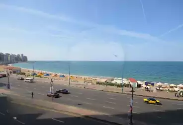 Furnished Apartment For sale - 3 rooms - floor 13