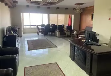 Apartments For sale - 2 rooms - floor 1