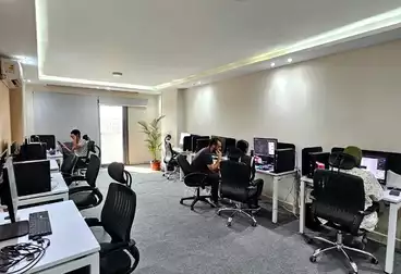 إداري للإيجار - 3 غرف - بالدور 5