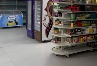 Commercial For sale - floor 0