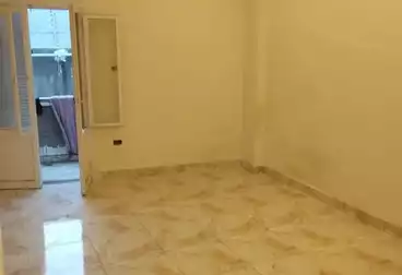 undefined undefined - 2 rooms - floor 5