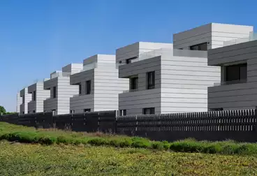 Apartments For sale - 4 rooms - floor 6