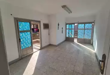 شقق للإيجار - 2 غرف - بالدور 3