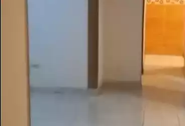 undefined undefined - 2 rooms - floor 8