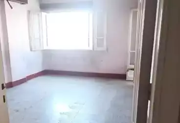 Apartments For sale - 3 rooms - floor 4