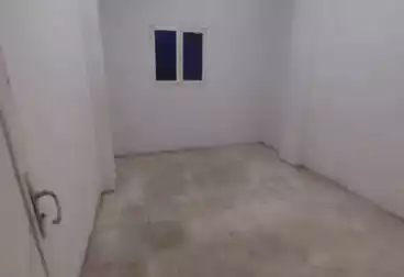 Apartments For sale - 2 rooms - floor 1