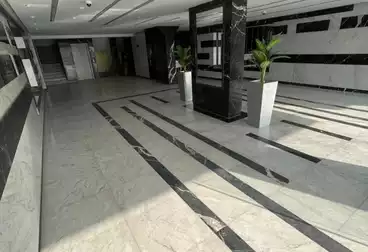 مكاتب للإيجار - 3 غرف - بالدور 5